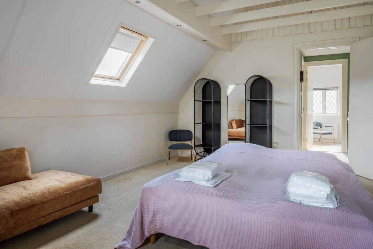 Beautiful English Villa With Hottub Zuidwolde  Εξωτερικό φωτογραφία