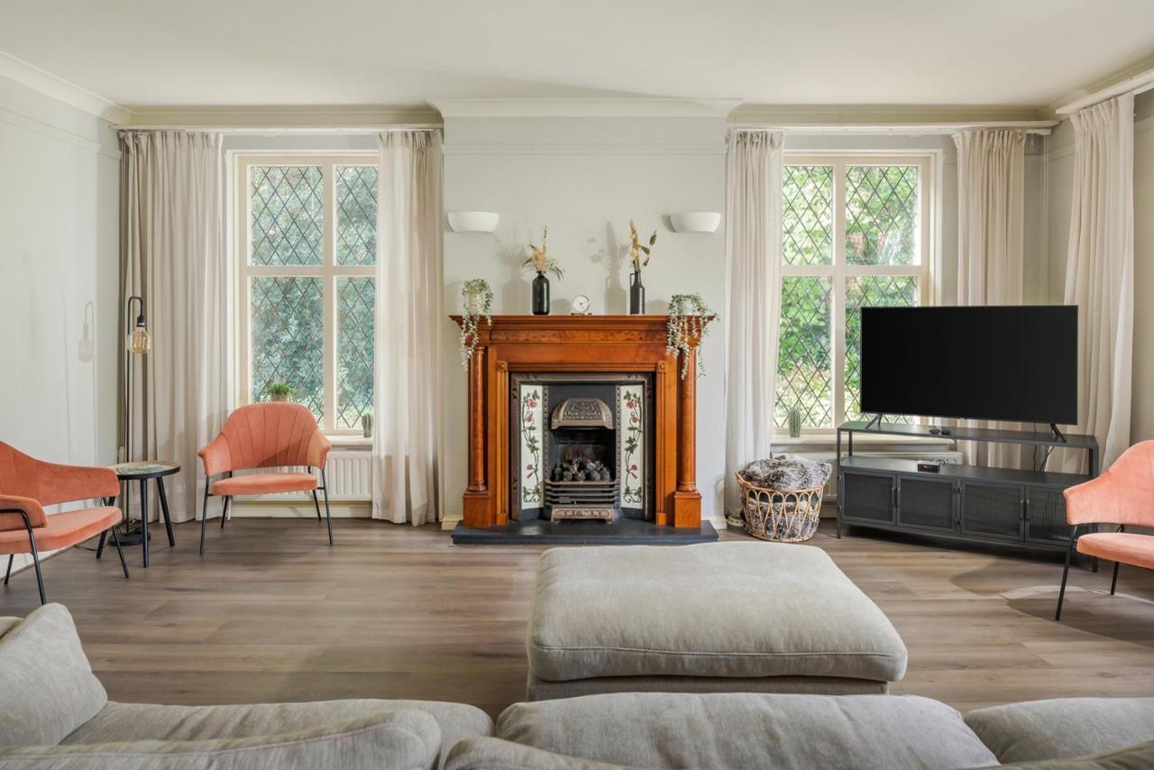 Beautiful English Villa With Hottub Zuidwolde  Εξωτερικό φωτογραφία
